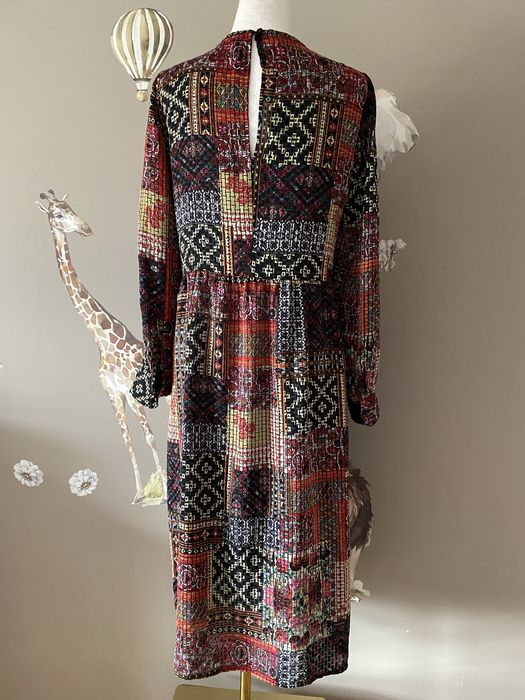 Kolorowa sukienka midi Zara boho etno patchwork, długi rękaw, S