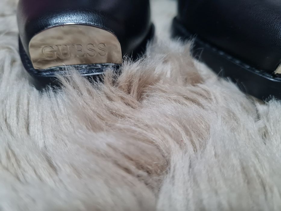 Guess buty botki kowbojki sygnowane czarne r. 36 stylowe i eleganckie
