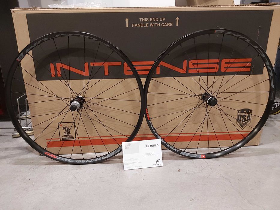 FOX36/CURA4/Fulcrum/SLX/Lyrik Ultimate Charger3/DT Swiss