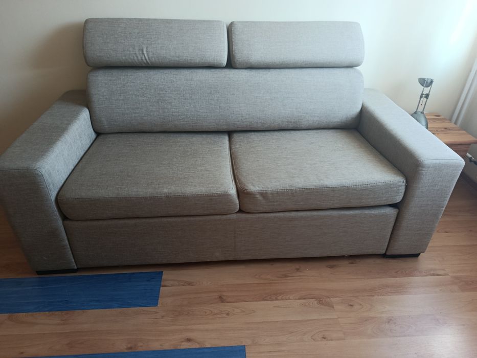 Kanapa - zestaw wypoczynkowy z funkcją spania