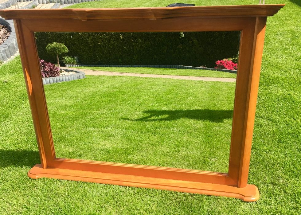 Lustro w drewnianej ramie 130cm x 90cm