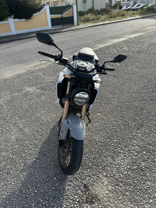 Mota  Honda CB 125 R