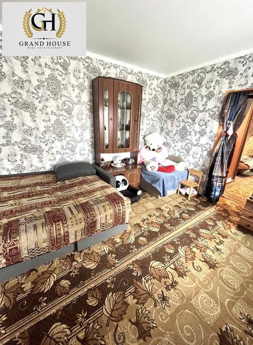 Продам частину будинку. Район Шкільний.