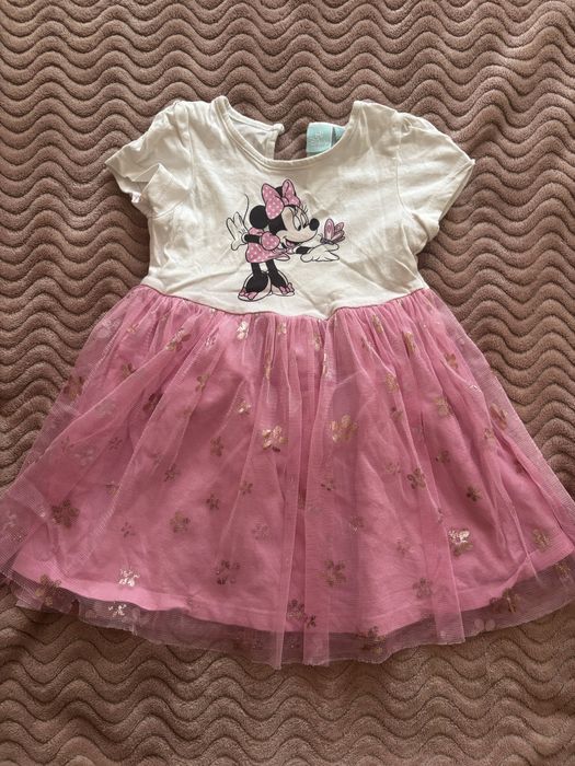 Ubranka dla dziewczynki