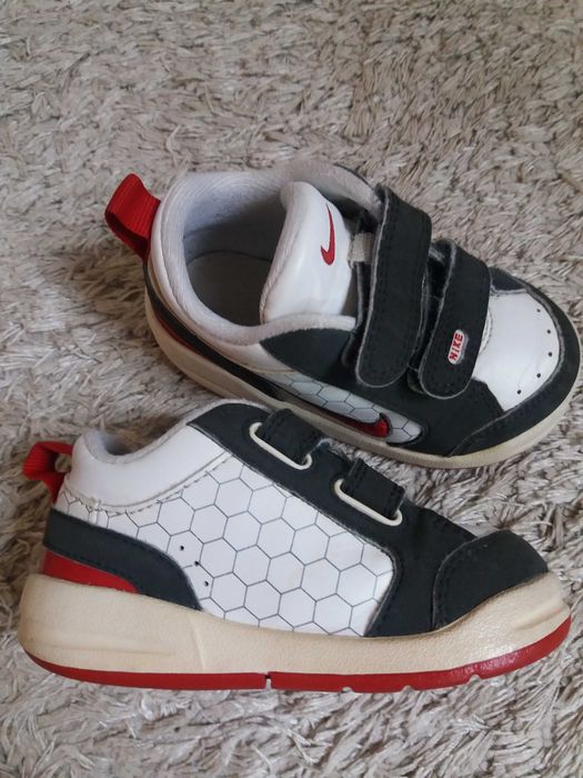 Adidaski Nike rozmiar 21