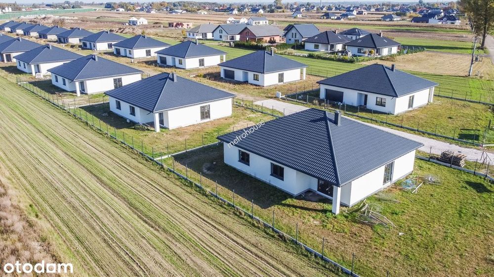 Nowy parterowy dom stan deweloperski 4 pokoje garaż