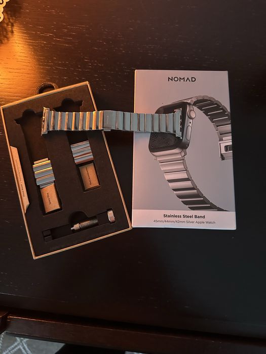 Apple Watch Series 8 SS (Gps+Celular) + Pullseira Nomad SS
