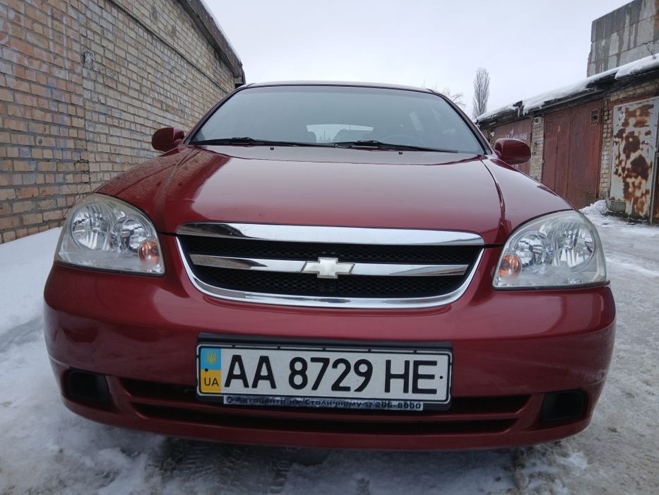 Лачетті універсал