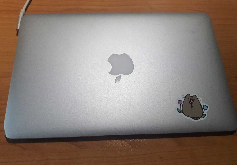 Macbook Air 11" 2010