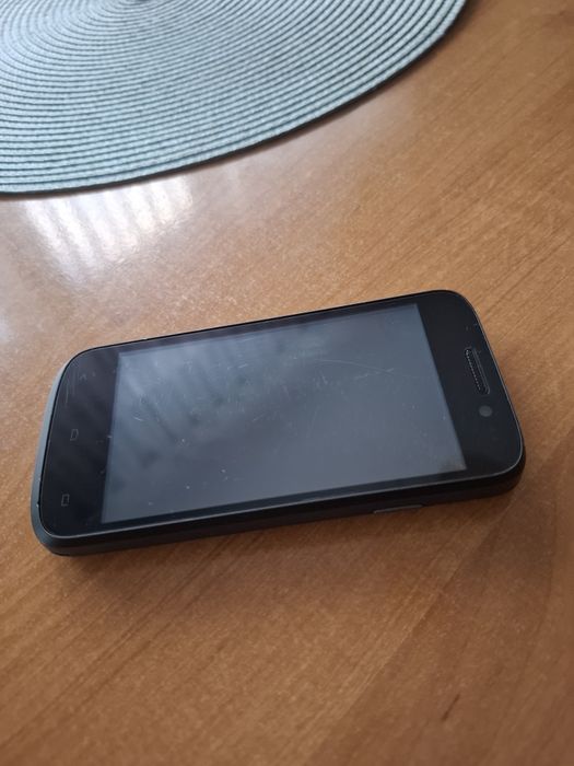 Telefon Kazam 4 4Gb/512Mb