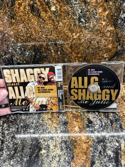 CD Alicja & Shaggy – Me Julie