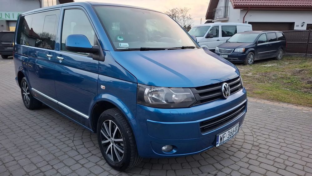 Volkswagen Caravelle VW Caravelle T5 polski salon, drugi właściciel. Automat 4x4. 180 KM