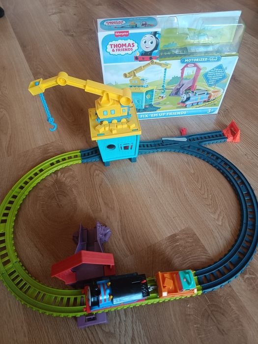 Ігровий набір Thomas & Friends Карлі та Сенді  (Паровозик Томас)