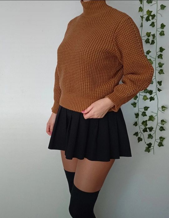 Świetny sweter golf unikatowy splot casual blogger musthave Zara