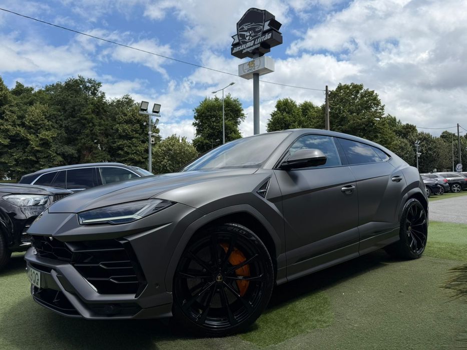 Lamborghini Urus 4.0 V8