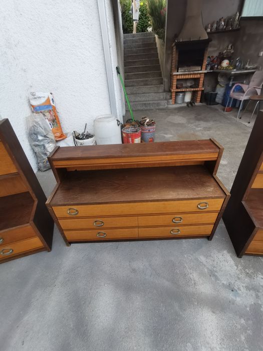 Cómoda e 2 mesinhas de cabeceira