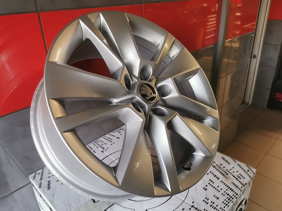 Oryginał! Felgi 18" 5x112 Skoda Superb Octavia VW Audi Świdnik