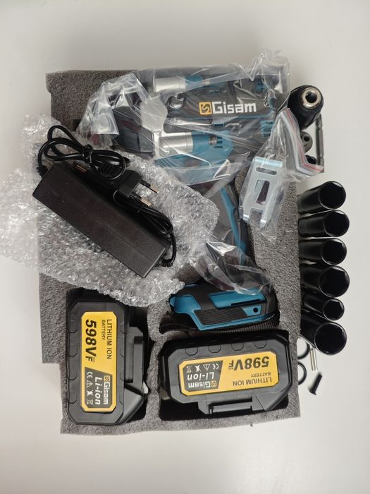 Klucz udarowy Gisam 1800nm + 2x bateria + nasadki udarowe/akcesoria