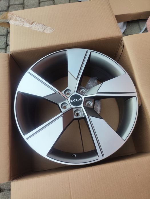 Fabrycznie nowe alufelgi felgi 19 5x114,3 kia sportage xceed proceed Mazda cx30 cx5 cx-5 cx-9 honda cr hrv cr-v hr-v zr-v