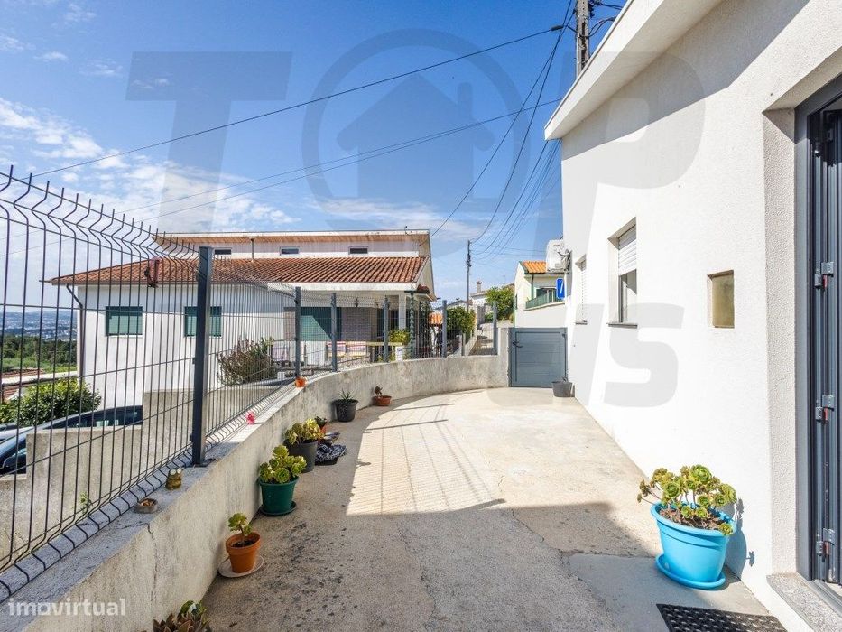 Moradia V1 - Penafiel - 170.000€