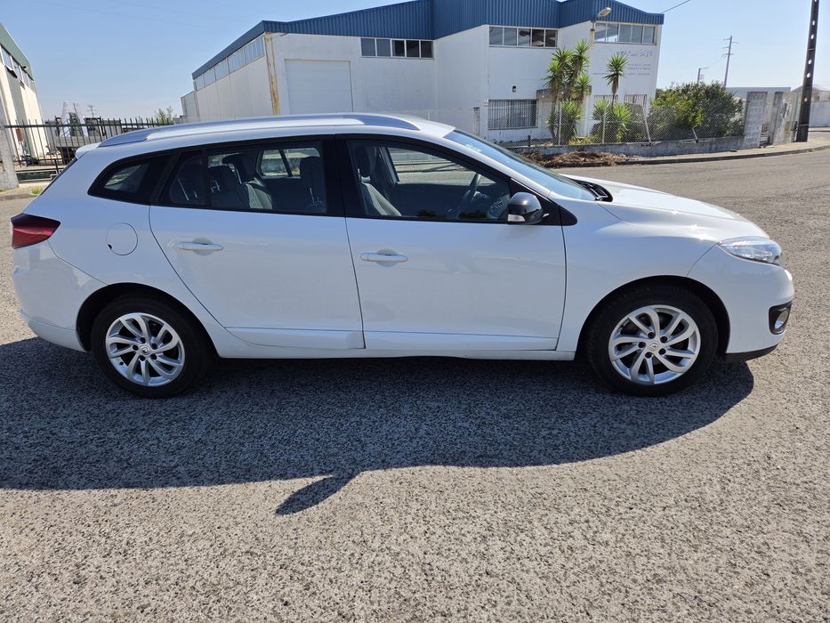 Renault megane 1.5dci — photo 3
