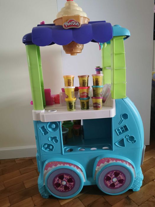Wielka lodziarnia ciastolina Play Doh