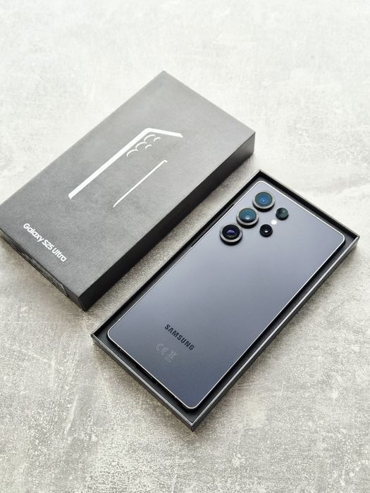 Samsung Galaxy S25 ULTRA 512Gb Titanium Black. 2 фізичні сім. АКБ 98%. Повний комплект