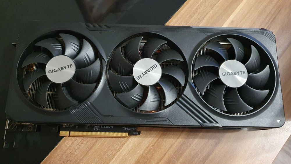 Karta graficzna RX 7700XT Gigabyte Gaming OC 12Gb