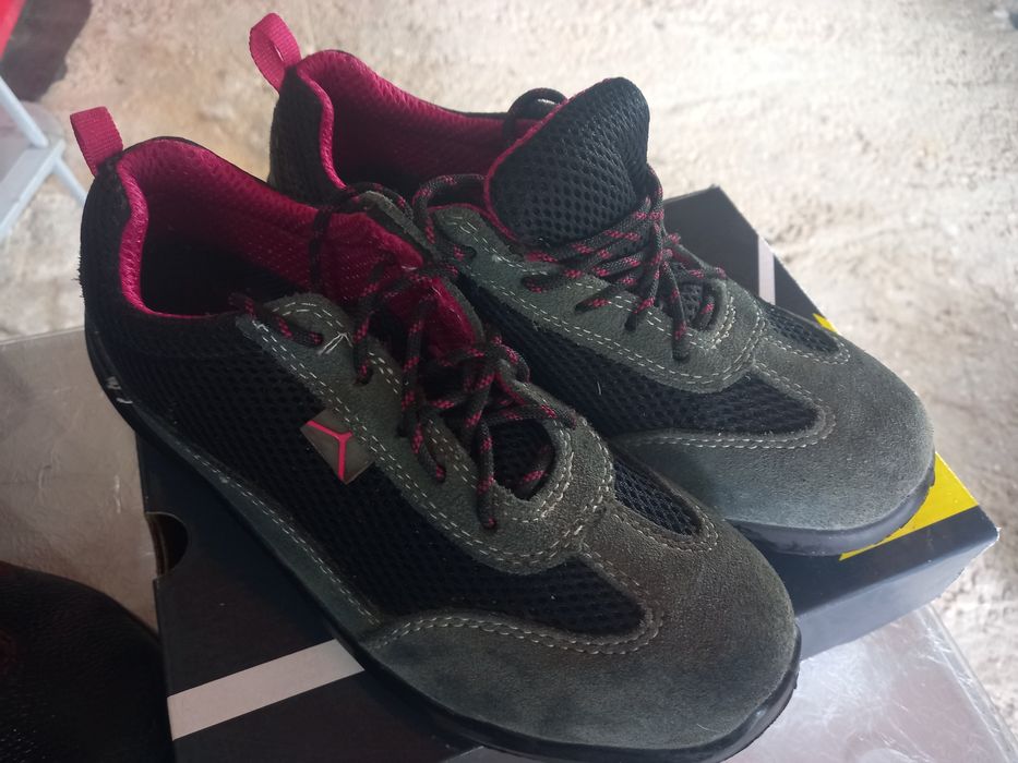 Botas e sapatos biqueira de aço n° 37