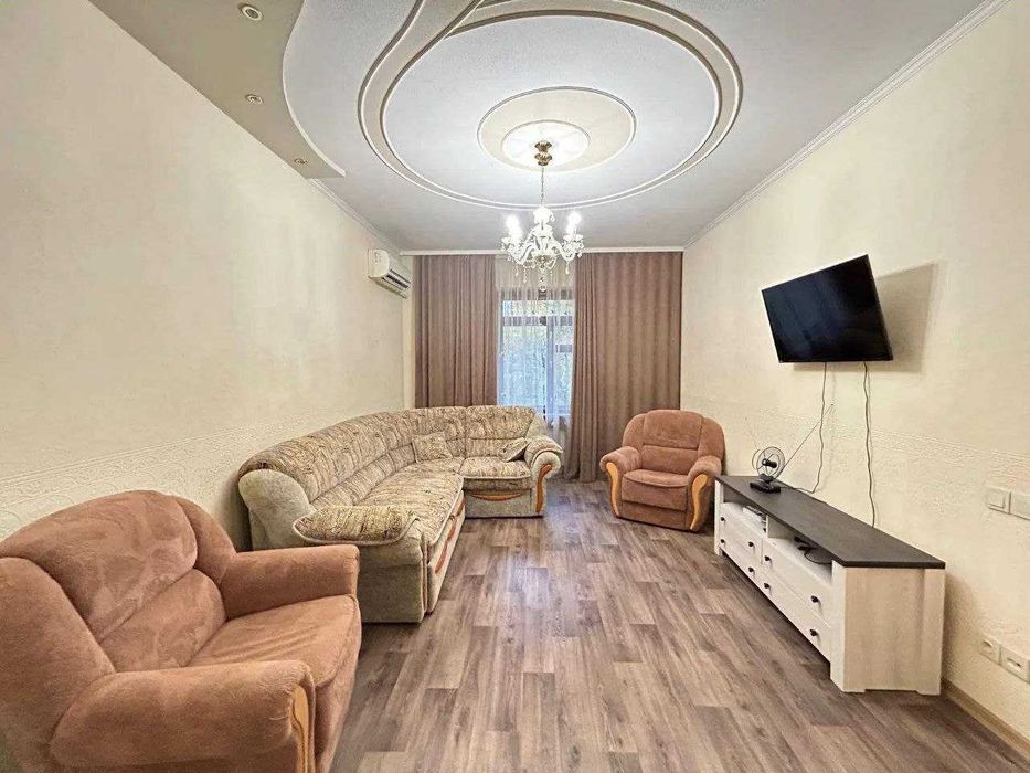 ЭКС Продам 3к квартиру, 65м2, Сталинка , проспект Науки, Центр ( сертификат)
