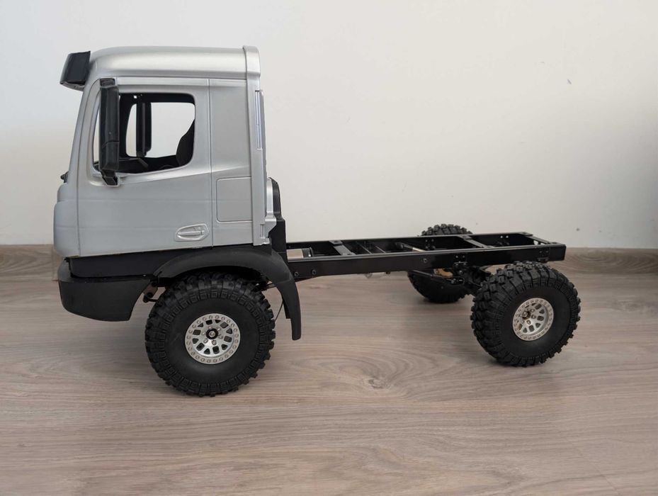zestaw RC Truck trial do budowy Mercedes Arocs 1/10