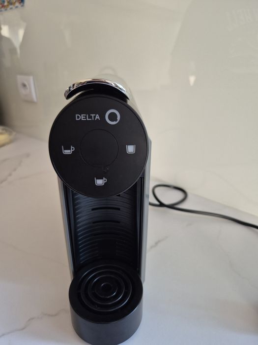 Ekspres na kapsułki DELTA