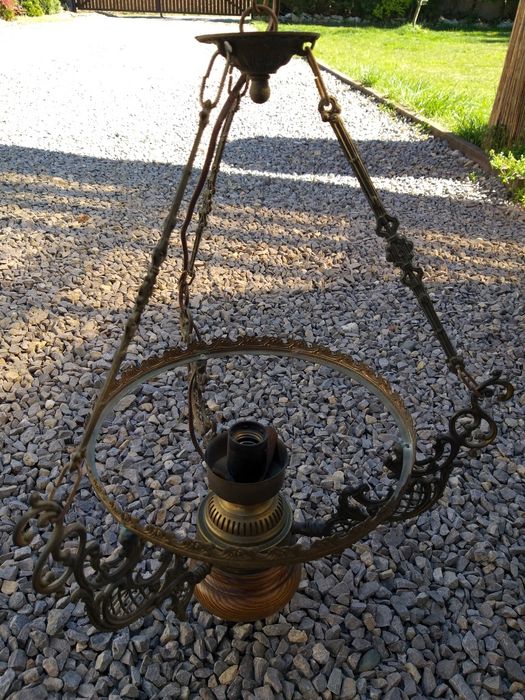 Stara lampa wisząca