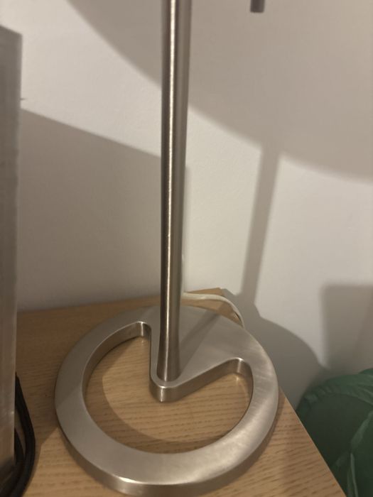 Candeeiro de mesa branco ikea