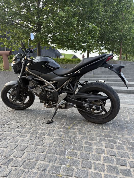 Suzyki sv650  rok 2022