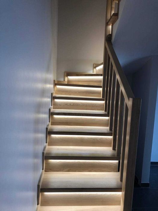 Столяр.Лестницы из натурального дерева бук,ясень,дуб,обшивка ступеней ...