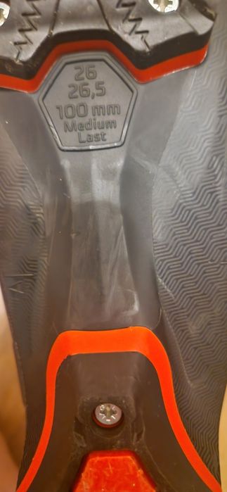 Buty narciarskie Atomic