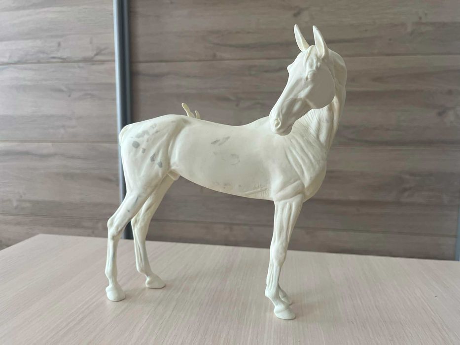 Artist Resin Asman UP/UP model konia breyer schleich