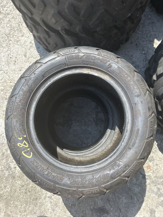 195/50-10 maxxis spearz