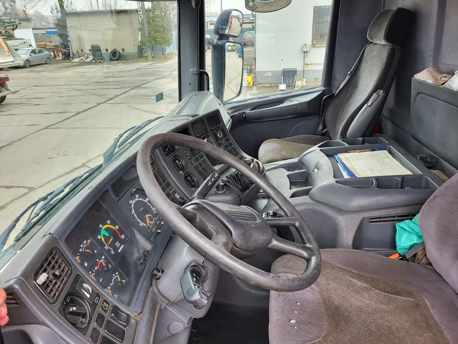 Scania 94D  SCANIA 94D HDS Wywrotka
