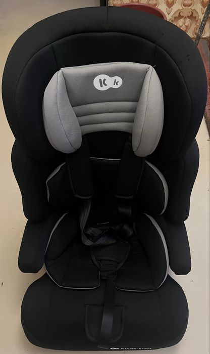 Дитяче автокрісло Kinderkraft Comfort Up 9–36 кг