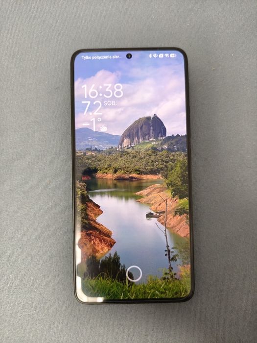 POCO F6 PRO 12GB ram 256GB rom