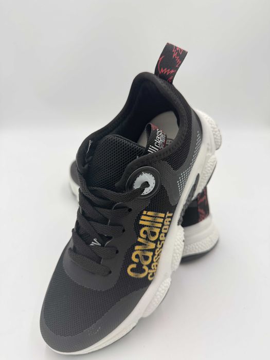 Sneakersy marki Cavalli Class Sport, model CM8635