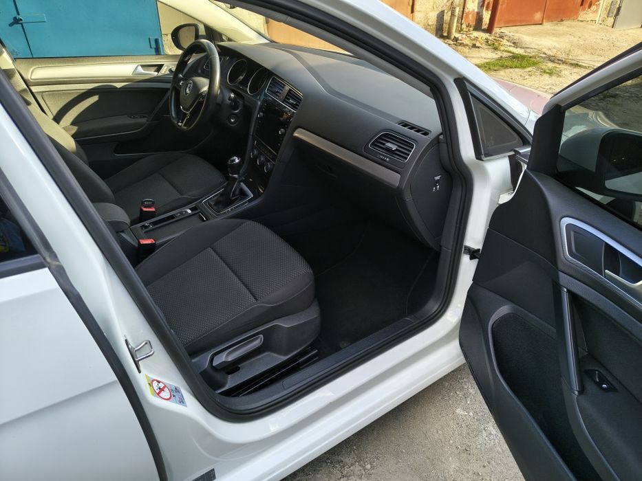VW Golf 1.6 дизель не фарбована
