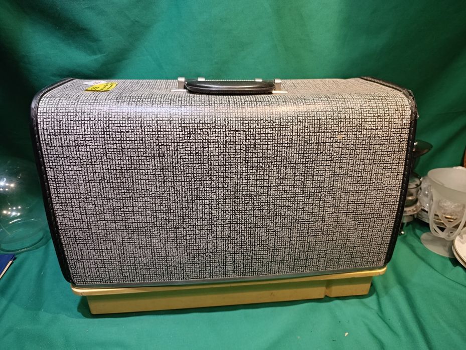 Maszyna do szycia Naumann zickzack kompletne