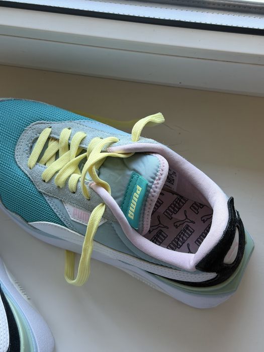 Жіночі кросівки puma cruise