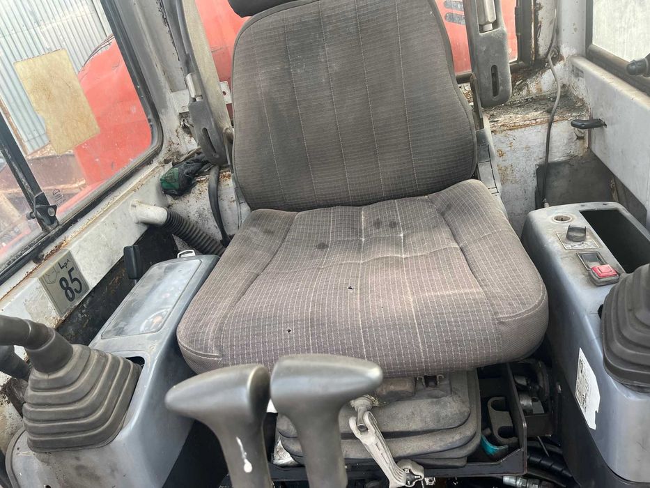 Konsola, fotel operatora koparki KUBOTA KX 161