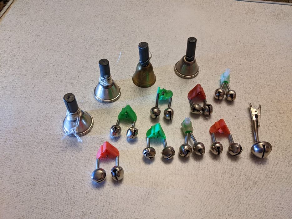 Рыбацкие снасти разные