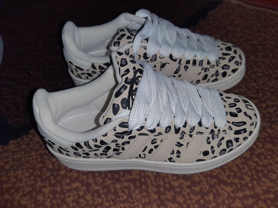 Кросовки Adidas 37.5 р
