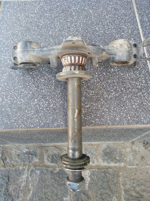 Траверси руля верхня + нижня Loncin LX-200